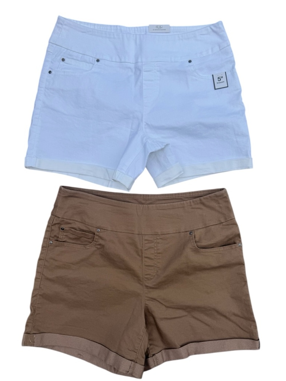 Lot of 2: Time and Tru Women’s White and Tan Khaki Pull On Jean Shorts, Stretch
